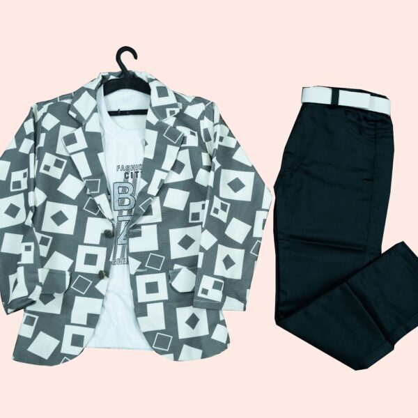 Blezer set-3pis set(Blezer, sleeveless t-shirt pant) Green